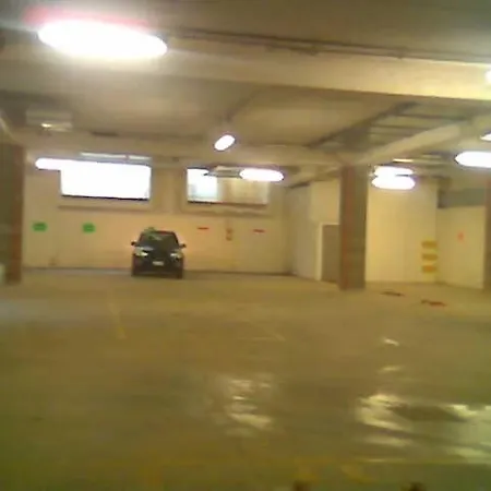 Park Ξενοδοχείο 4*